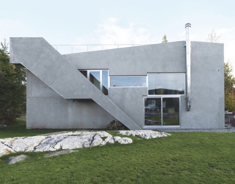 Prefabricated Concrete Norwegian Villa
