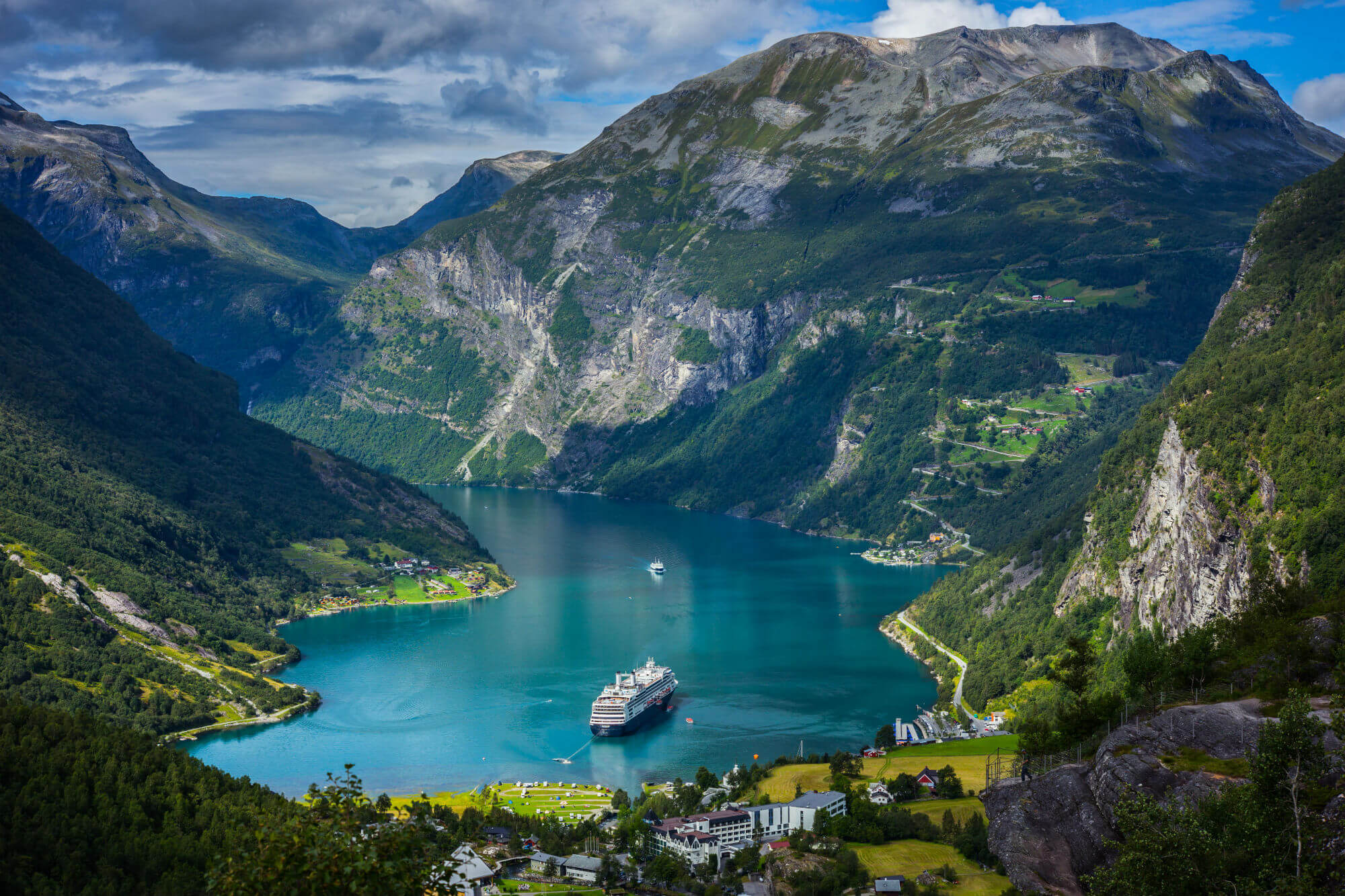 norway land and sea tours