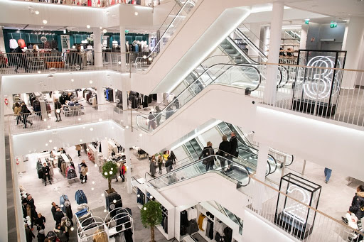 One of the World’s Largest H&M Flagship Stores in Oslo