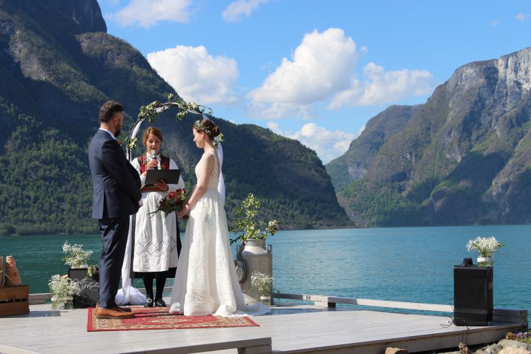 The Ultimate Jaw-Dropping Scandinavian Wedding Destinations