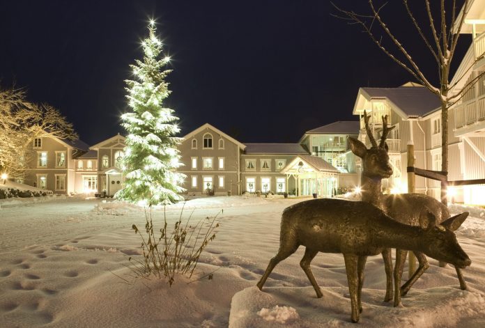A Very Christmassy Stay at Award-Winning Norwegian Hotel