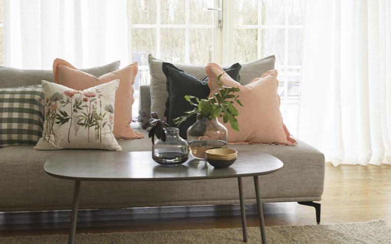 Easy Breezy Scandinavian Home Decor Tips