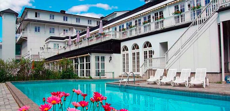Magnificent Mountain Hotel in Norway