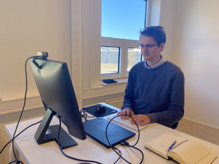 Scandinavian High School Dropout Has Sold Online Tutoring for $360K