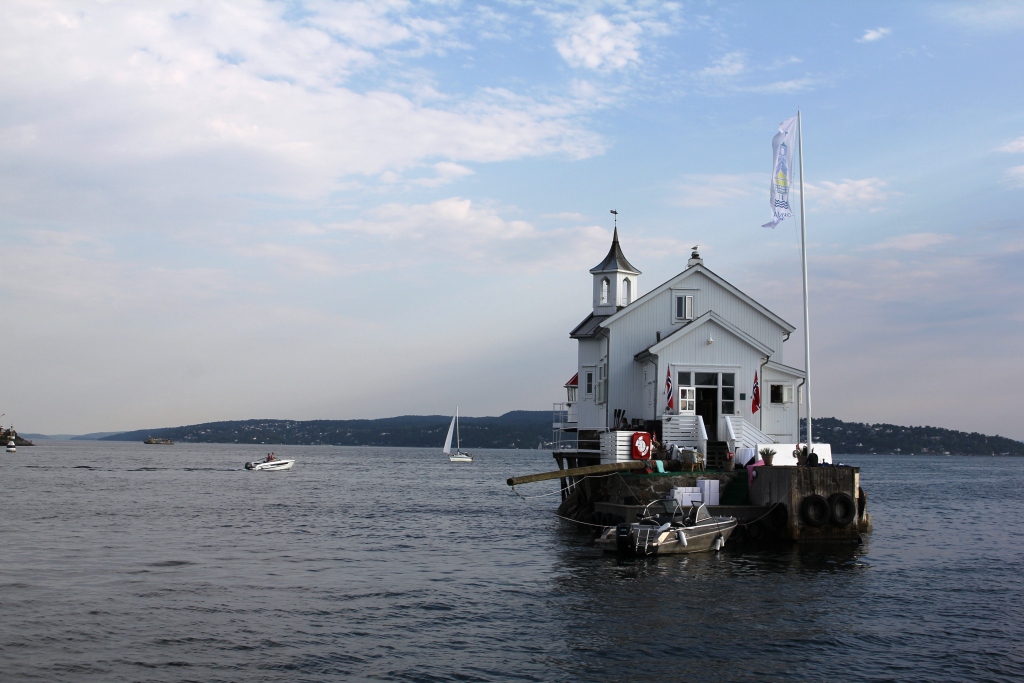 Enjoy Prawns - the Oslo Fjord Style