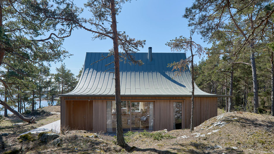 Tent-like Summerhouse in the Stockholm Archipelago