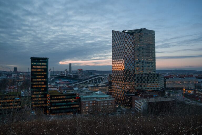 Swedish Architects Revitalize Gothenburg City