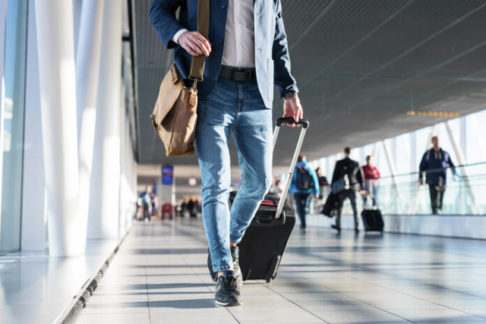 How I Travel from Airports to City Centers