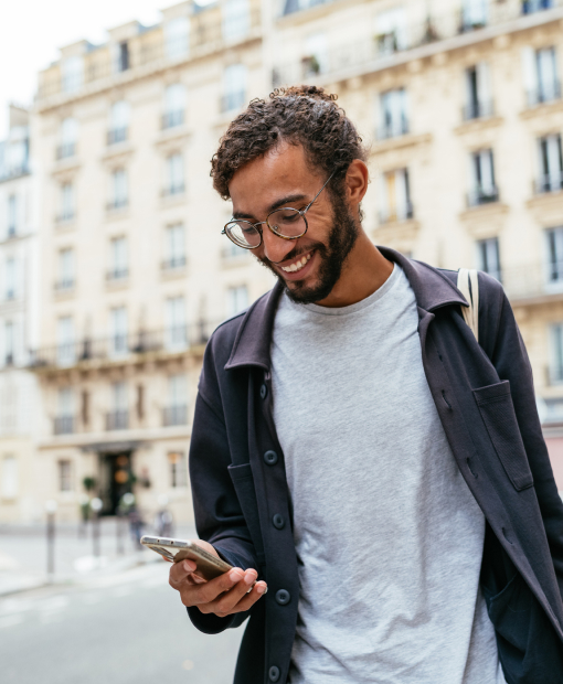 Chasing Winter Sun: Why a Single Travel eSIM for Europe Is the Scandinavian Snowbird’s Best Friend