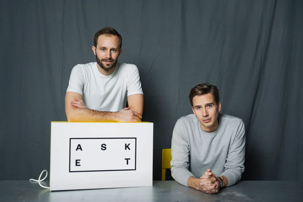Swedish Fashion Company Promotes “the Pursuit of Less”