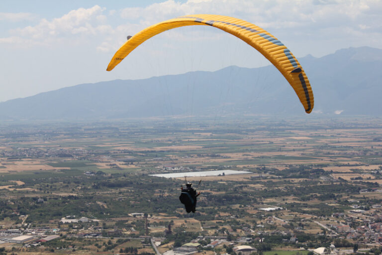 Paragliders’ Paradise