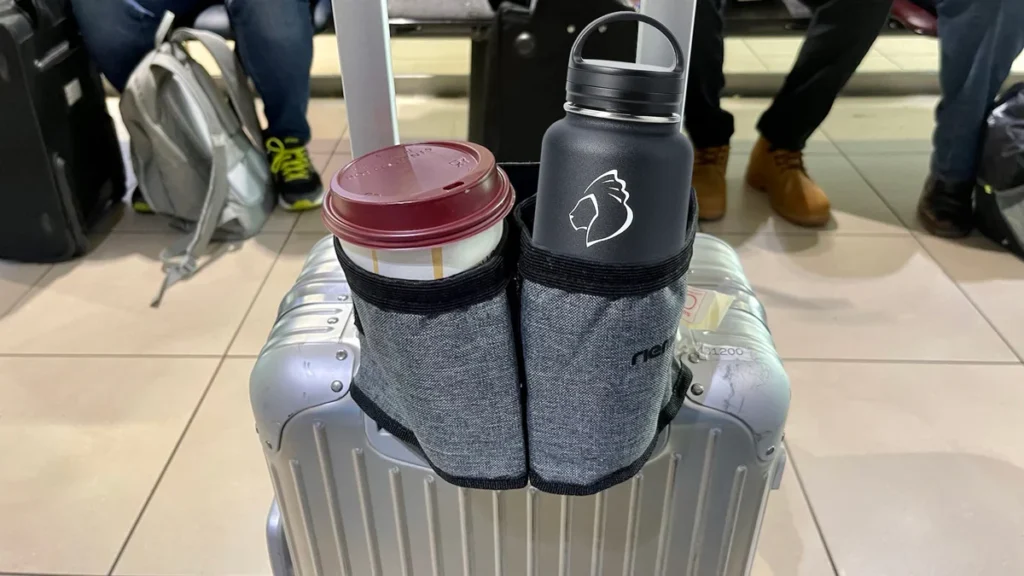 What You Should Bring On Board a Plane for a Pleasant Flight
