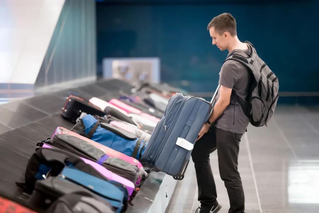 What Travelers Should Do if Their Baggage Is Sent to the Wrong Country